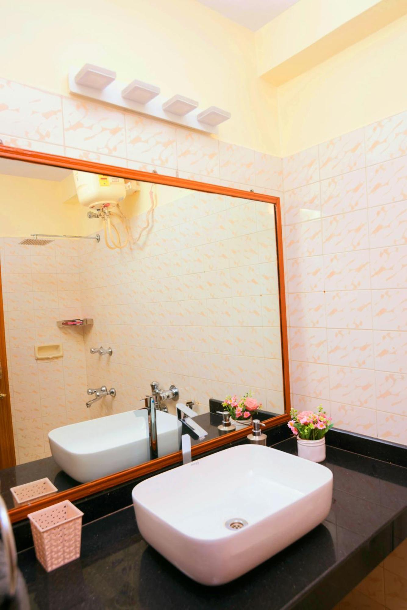 'Golden Sea Shell' 1 Bhk Beach Apartment Benaulim Exterior photo